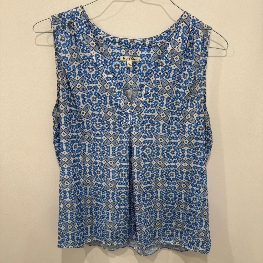 Emma & Olivia Tank Top Blouse